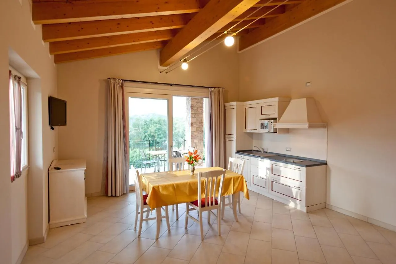 Фермерский дом Garda Hill Agriturismo Сойано-дель-Лаго