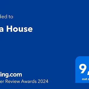  Villa Olia House